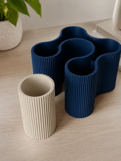 Snoova Compact en Grande Azul Oscuro - Pequena Blanco Hueso